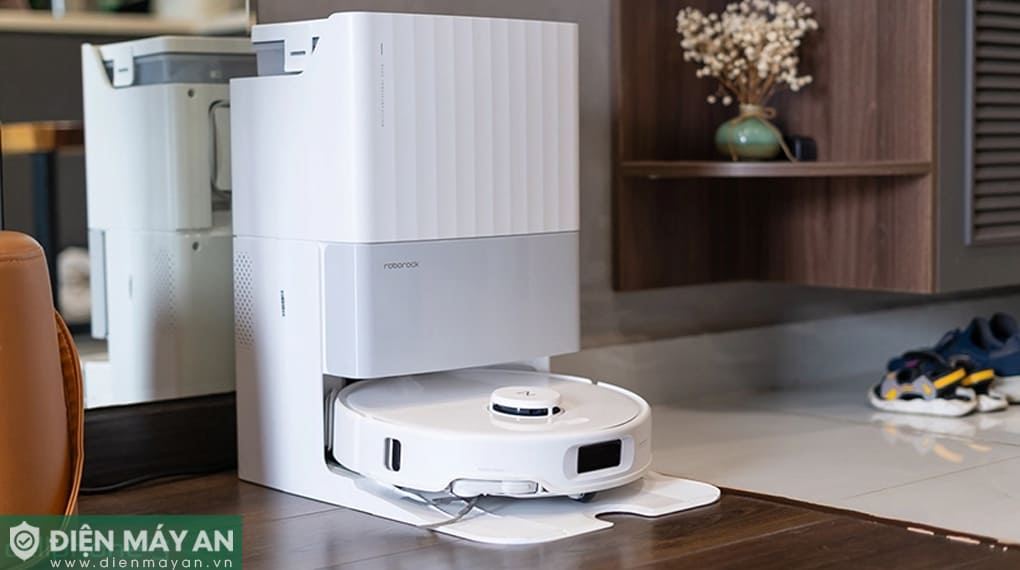 Robot hút bụi lau nhà Roborock Qrevo Edge 5V1 - Đen/Trắng